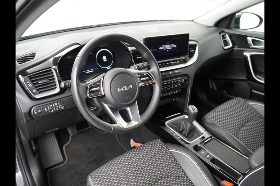 Kia Xceed 1.5 T-GDi DynamicPlusLine Airco - Apple Carplay/Android Auto - Cruise Control - Dodehoekdetectie - Navigatie - Fabrieksgarantie tot 03-2031