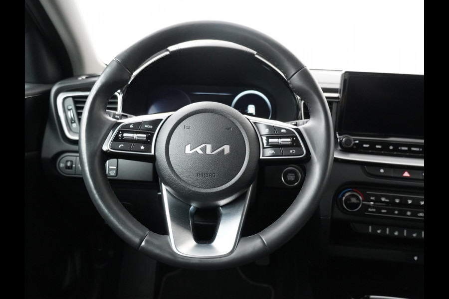 Kia Xceed 1.5 T-GDi DynamicPlusLine Airco - Apple Carplay/Android Auto - Cruise Control - Dodehoekdetectie - Navigatie - Fabrieksgarantie tot 03-2031
