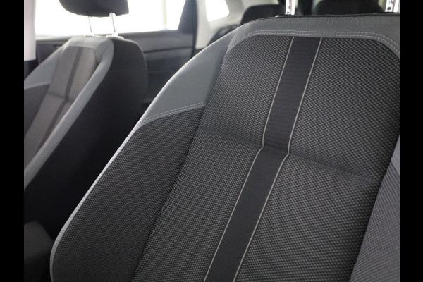 Volkswagen Polo 1.0 TSI Highline 95 pk | Navigatie via App | Autom. airco | Parkeersensoren | Adaptieve cruise control | App connect |