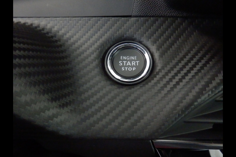 Peugeot 2008 1.2 130PK Automaat | Navigatie | Apple Carpl. Andr. Auto Peugeot 2008 1.2 130PK Automaat | Navigatie | Apple Carpl. Andr. Auto