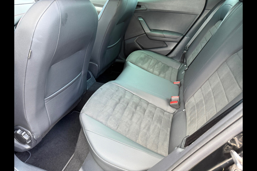 Seat Ibiza 1.5 TSI 150pk FR - Automaat - Navi - Winterpakket- Alcantara - Climate