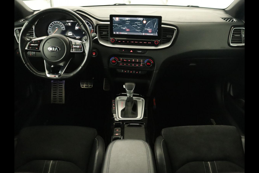 Kia ProCeed 1.5 T-GDI GT-Line | Panoramadak | Trekhaak | Stoel & stuurverwarming | Leder/Alcantara | Adaptive cruise | Carplay | Navigatie | Camera | Keyless | Digital Cockpit