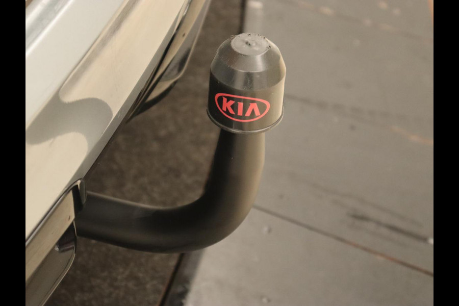Kia ProCeed 1.5 T-GDI GT-Line | Panoramadak | Trekhaak | Stoel & stuurverwarming | Leder/Alcantara | Adaptive cruise | Carplay | Navigatie | Camera | Keyless | Digital Cockpit