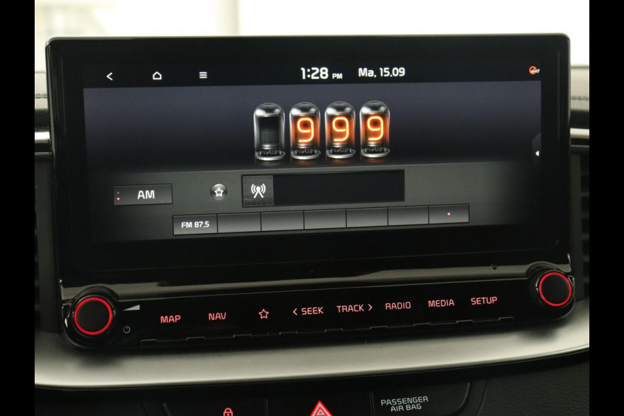 Kia ProCeed 1.5 T-GDI GT-Line | Panoramadak | Trekhaak | Stoel & stuurverwarming | Leder/Alcantara | Adaptive cruise | Carplay | Navigatie | Camera | Keyless | Digital Cockpit