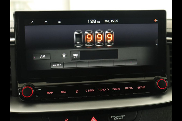 Kia ProCeed 1.5 T-GDI GT-Line | Panoramadak | Trekhaak | Stoel & stuurverwarming | Leder/Alcantara | Adaptive cruise | Carplay | Navigatie | Camera | Keyless | Digital Cockpit