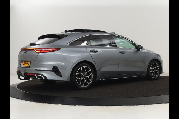 Kia ProCeed 1.5 T-GDI GT-Line | Panoramadak | Trekhaak | Stoel & stuurverwarming | Leder/Alcantara | Adaptive cruise | Carplay | Navigatie | Camera | Keyless | Digital Cockpit