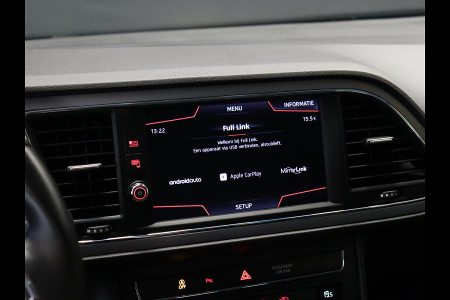 Seat Leon 1.0 TSI Style Ultimate Edition [APPLE CARPLAY, TREKHAAK, ACHTERUITRIJ CAMERA, CRUISE CONTROL , CLIMATE CONTROL , NAVIGATIE, ANDROID, NIEUWSTAAT]