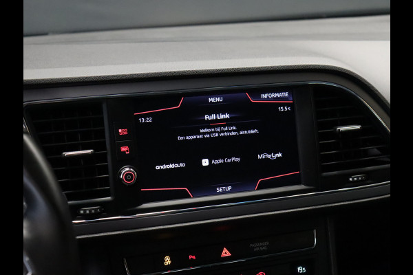 Seat Leon 1.0 TSI Style Ultimate Edition [APPLE CARPLAY, TREKHAAK, ACHTERUITRIJ CAMERA, CRUISE CONTROL , CLIMATE CONTROL , NAVIGATIE, ANDROID, NIEUWSTAAT]
