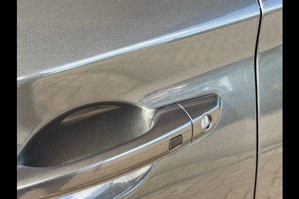Hyundai i30 Wagon 1.5 T-GDi Hybride MHEV Premium Dealer Onderhouden