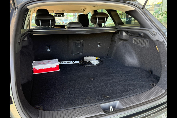 Hyundai i30 Wagon 1.5 T-GDi Hybride MHEV Premium Dealer Onderhouden
