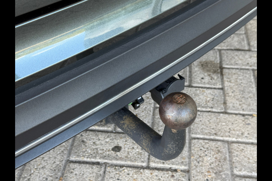 Hyundai i30 Wagon 1.5 T-GDi Hybride MHEV Premium Dealer Onderhouden