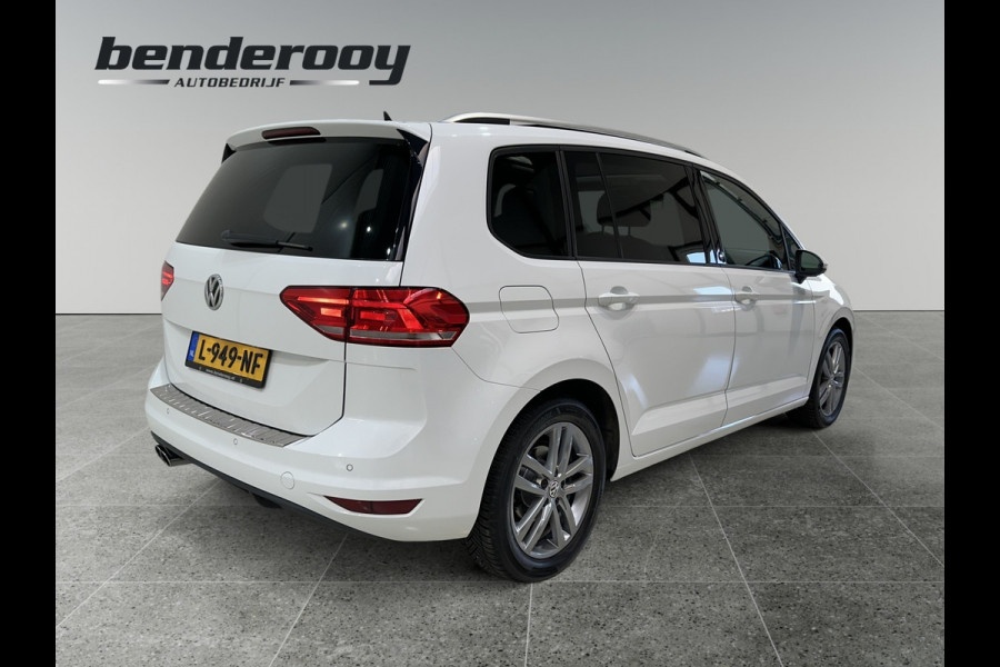 Volkswagen Touran 7p 1.4 TSI 150pk DSG Highline | Pano dak | Trekhaak