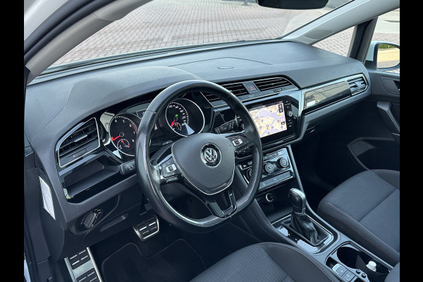 Volkswagen Touran 7p 1.4 TSI 150pk DSG Highline | Pano dak | Trekhaak
