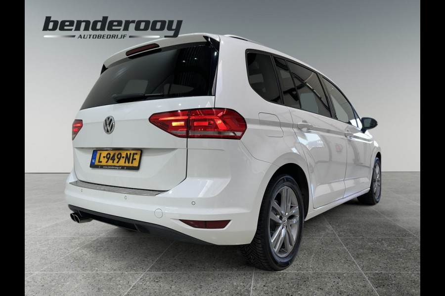 Volkswagen Touran 7p 1.4 TSI 150pk DSG Highline | Pano dak | Trekhaak