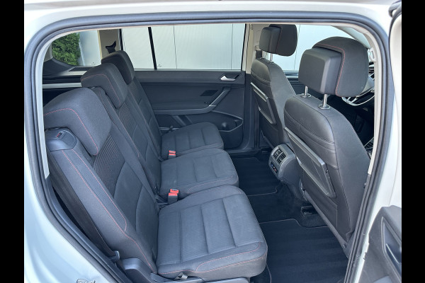 Volkswagen Touran 7p 1.4 TSI 150pk DSG Highline | Pano dak | Trekhaak