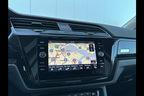 Volkswagen Touran 7p 1.4 TSI 150pk DSG Highline | Pano dak | Trekhaak