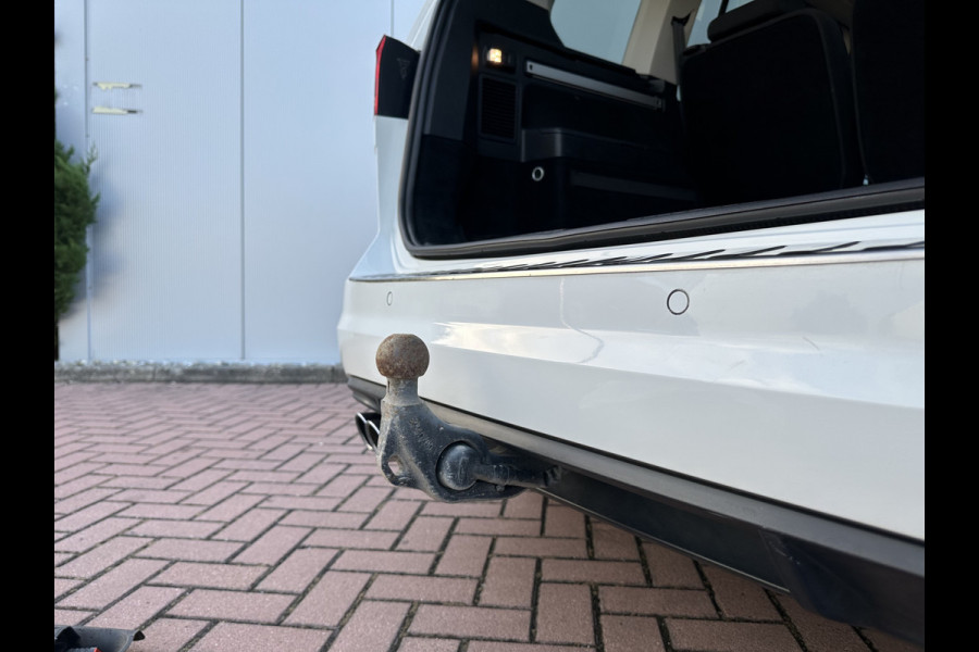 Volkswagen Touran 7p 1.4 TSI 150pk DSG Highline | Pano dak | Trekhaak