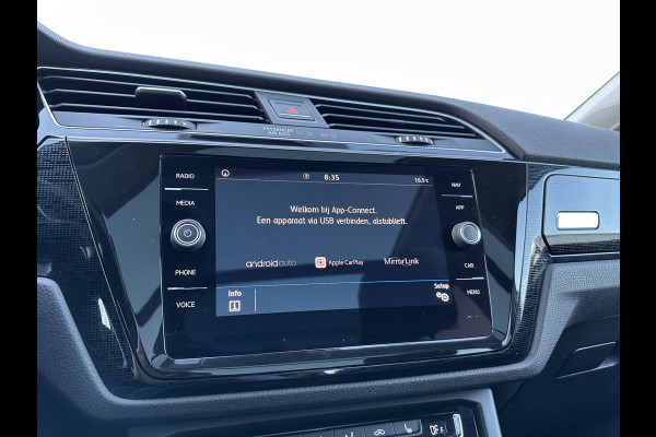 Volkswagen Touran 7p 1.4 TSI 150pk DSG Highline | Pano dak | Trekhaak