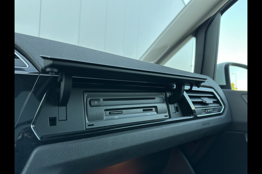 Volkswagen Touran 7p 1.4 TSI 150pk DSG Highline | Pano dak | Trekhaak