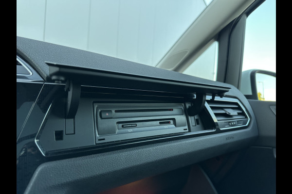 Volkswagen Touran 7p 1.4 TSI 150pk DSG Highline | Pano dak | Trekhaak