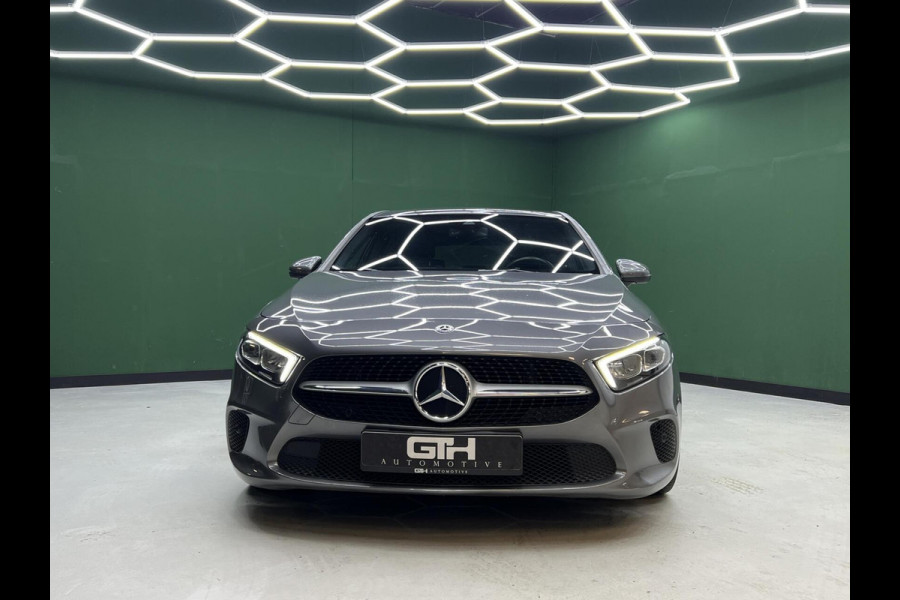 Mercedes-Benz A-Klasse 180 Camera | Cruise | Lane | Led | Navi