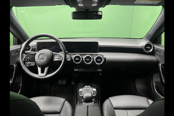 Mercedes-Benz A-Klasse 180 Camera | Cruise | Lane | Led | Navi