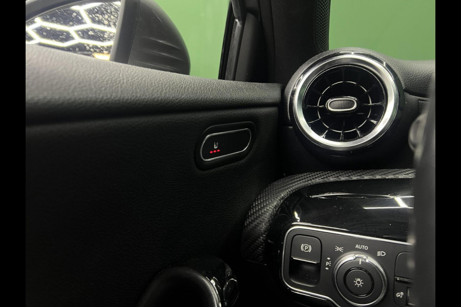 Mercedes-Benz A-Klasse 180 Camera | Cruise | Lane | Led | Navi