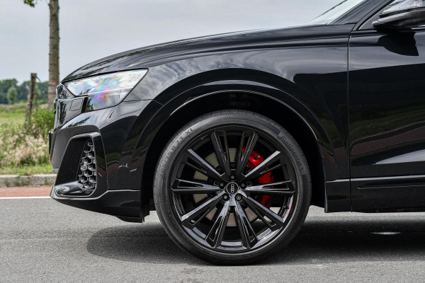 Audi Q8 60 TFSI e quattro Pro Line S Competition. RS Zetels, Pano, HUD, Laser, B&O, 360 3D, ACC, Trekh, Keyless, 23", Dodeh!