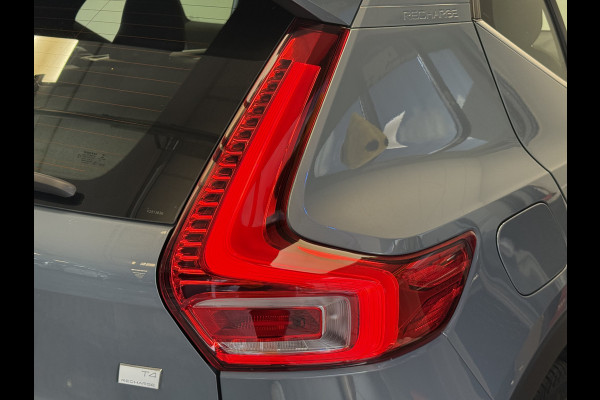 Volvo XC40 1.5 T4 Recharge Inscription H&K Stoel- en stuurverwarming. CC adaptief Leer