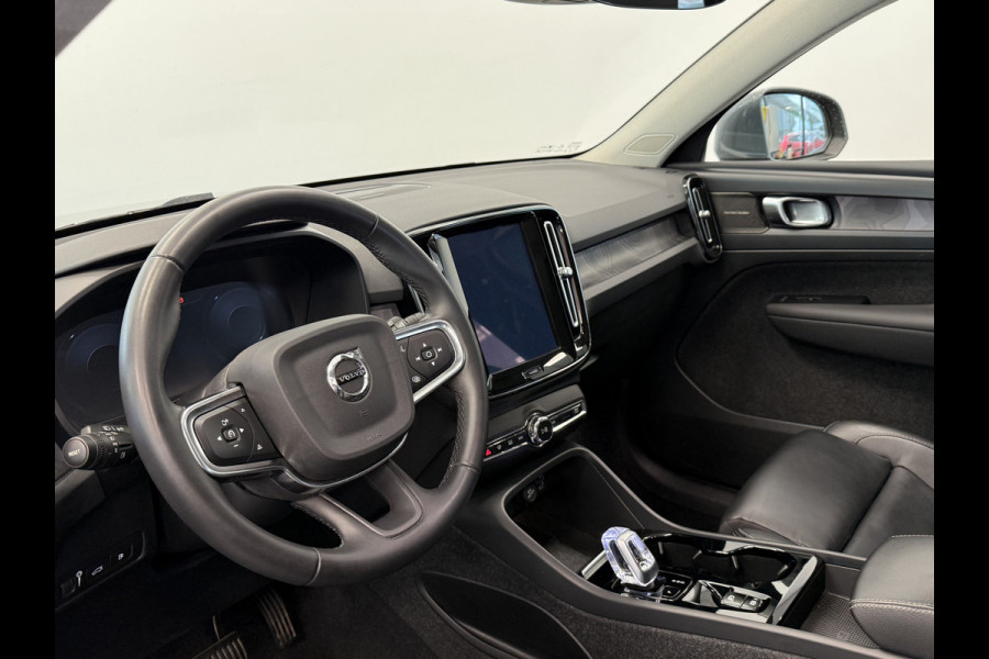 Volvo XC40 1.5 T4 Recharge Inscription H&K Stoel- en stuurverwarming. CC adaptief Leer