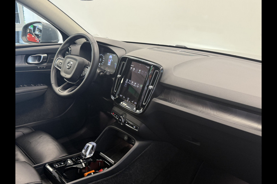 Volvo XC40 1.5 T4 Recharge Inscription H&K Stoel- en stuurverwarming. CC adaptief Leer