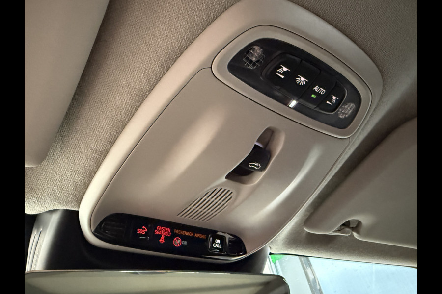 Volvo XC40 1.5 T4 Recharge Inscription H&K Stoel- en stuurverwarming. CC adaptief Leer