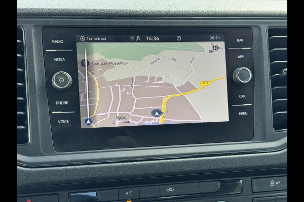Volkswagen Crafter 35 2.0 TDI L4 DC Trendline Cruise control Automatisch airco Navigatie Apple Carplay / Android Auto