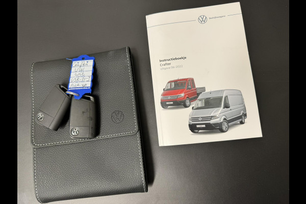 Volkswagen Crafter 35 2.0 TDI L4 DC Trendline Cruise control Automatisch airco Navigatie Apple Carplay / Android Auto