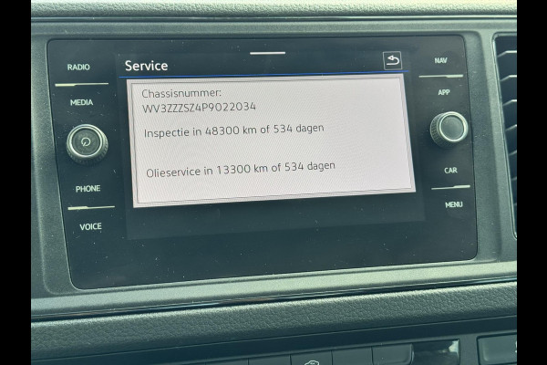 Volkswagen Crafter 35 2.0 TDI L4 DC Trendline Cruise control Automatisch airco Navigatie Apple Carplay / Android Auto
