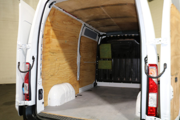 Renault Master 2.3 dCi 146pk L2 H2 2x Schuifdeur Airco Navigatie Camera