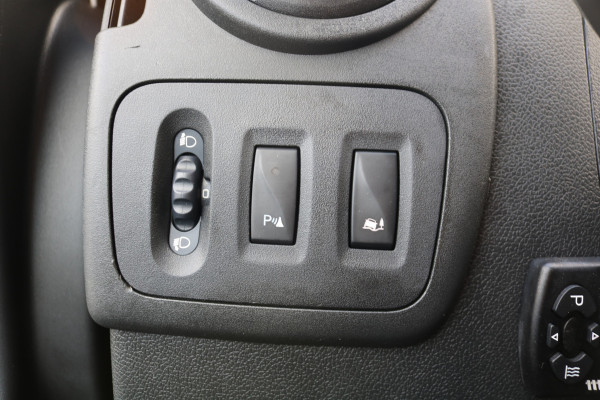 Renault Master 2.3 dCi 146pk L2 H2 2x Schuifdeur Airco Navigatie Camera