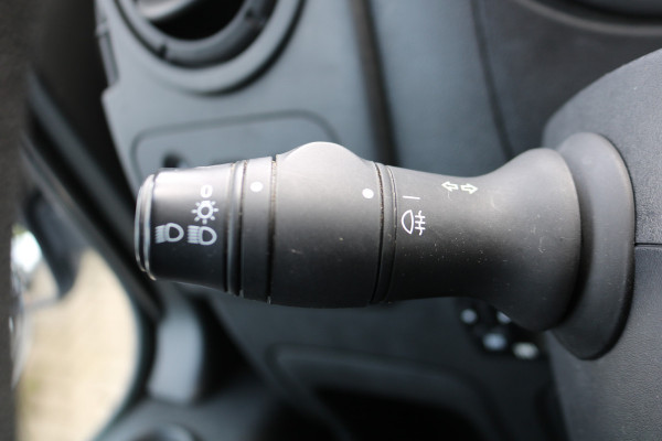 Renault Master 2.3 dCi 146pk L2 H2 2x Schuifdeur Airco Navigatie Camera