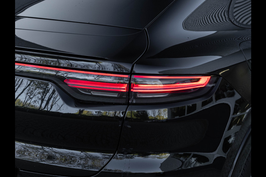 Porsche Cayenne Coupé 3.0 E-Hybrid - Pano - Sport Chrono - Trekhaak - Luchtvering - Achterasbesturing
