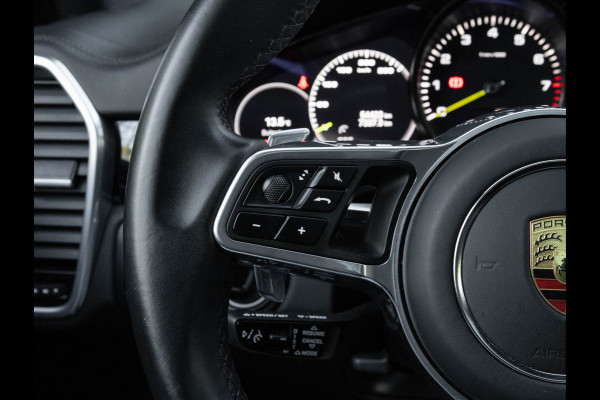 Porsche Cayenne Coupé 3.0 E-Hybrid - Pano - Sport Chrono - Trekhaak - Luchtvering - Achterasbesturing