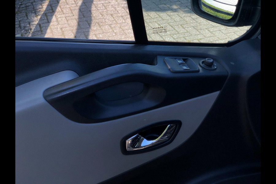 Renault Trafic 1.6 dCi T29 L2H1 DC Work Edition Energy | Navi, Camera, Trekhaak, Cruise, Airco, Android Auto| Dealeronderhouden |