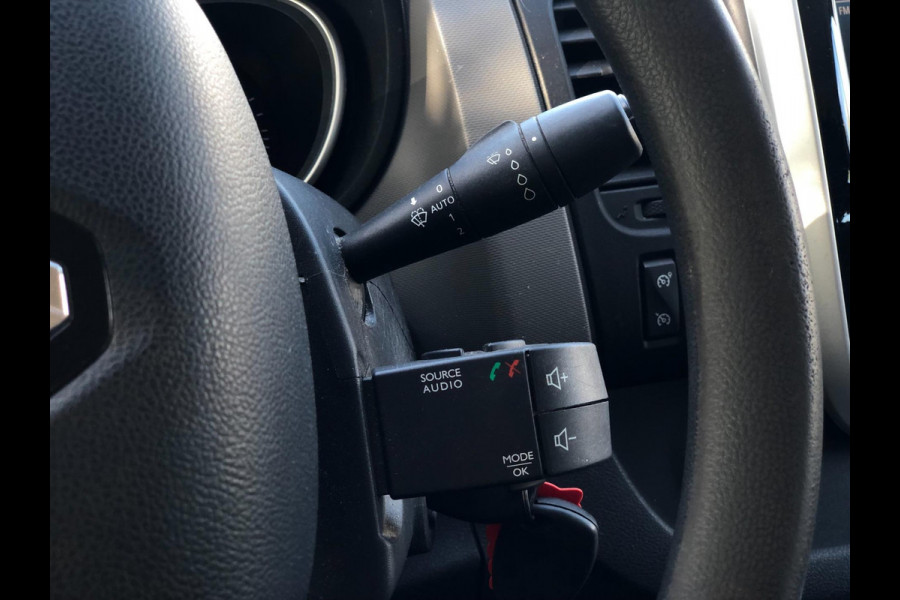 Renault Trafic 1.6 dCi T29 L2H1 DC Work Edition Energy | Navi, Camera, Trekhaak, Cruise, Airco, Android Auto| Dealeronderhouden |