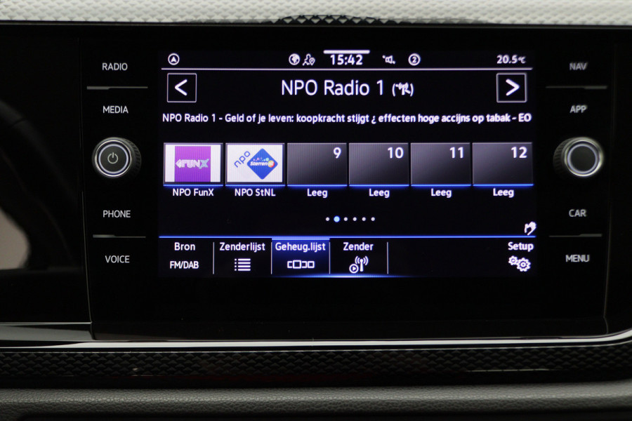Volkswagen Taigo 1.0 TSI Life Airco, Cruise, Apple Carplay, Elektrisch Pakket, LED, DAB, PDC, 16''