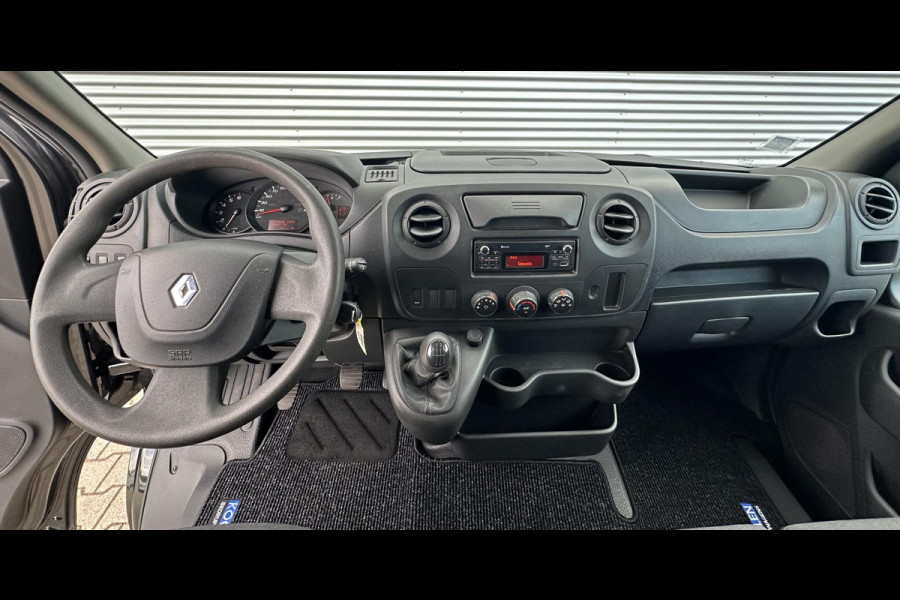 Renault Master T33 2.3 dCi L2H2 Trekhaak|Airco|Zwart Navi|Airco|Zwart|Lage km stand|Nette bus!