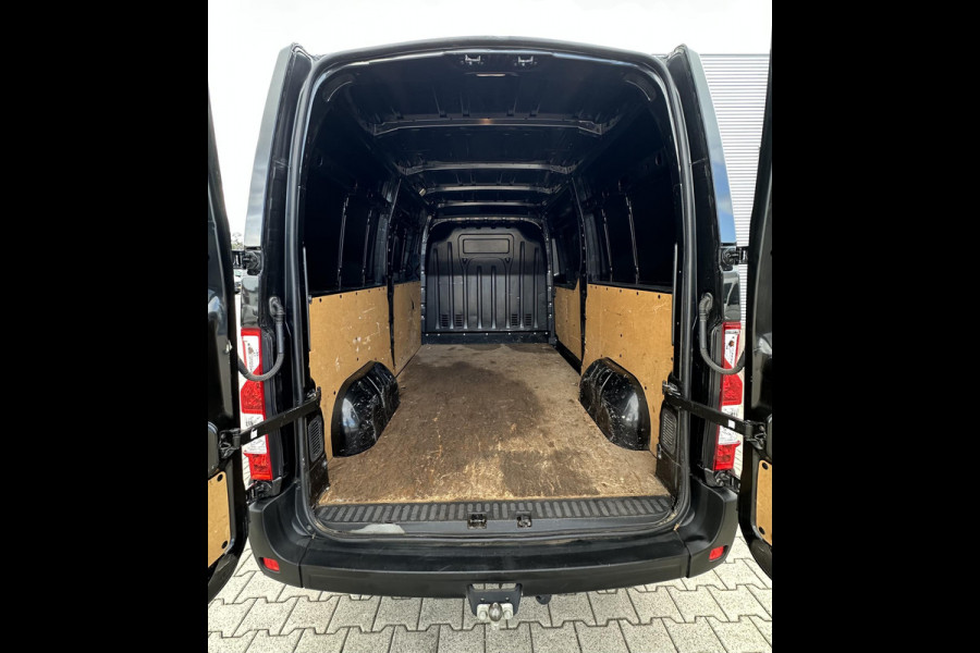 Renault Master T33 2.3 dCi L2H2 Trekhaak|Airco|Zwart Navi|Airco|Zwart|Lage km stand|Nette bus!