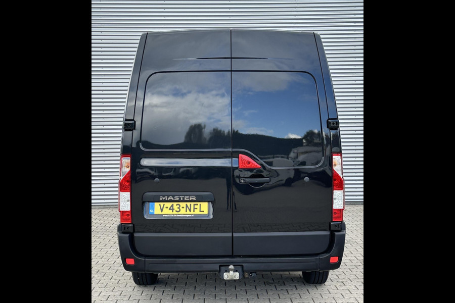 Renault Master T33 2.3 dCi L2H2 Trekhaak|Airco|Zwart Navi|Airco|Zwart|Lage km stand|Nette bus!