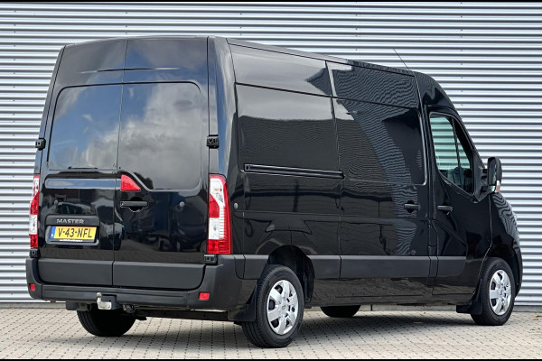 Renault Master T33 2.3 dCi L2H2 Trekhaak|Airco|Zwart Navi|Airco|Zwart|Lage km stand|Nette bus!
