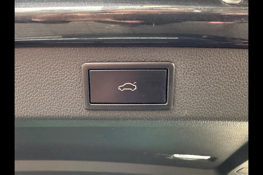 Škoda Superb Combi 2.0 TSI DSG 140Kw Navi Carplay Memory Škoda Superb Combi 2.0 TSI DSG 140Kw Navi Carplay Memory