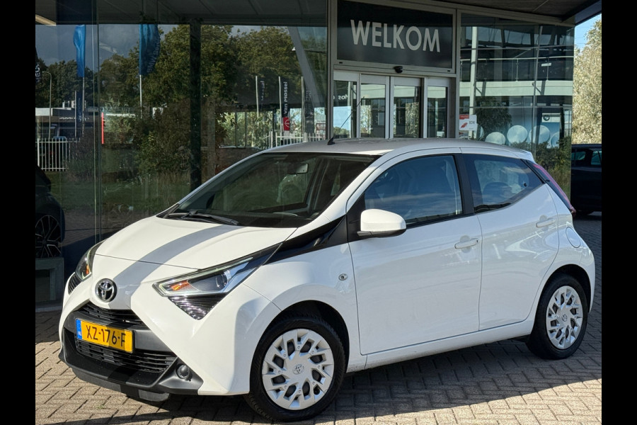 Toyota Aygo 1.0 VVT-i x-play Navi|Camera|Carplay