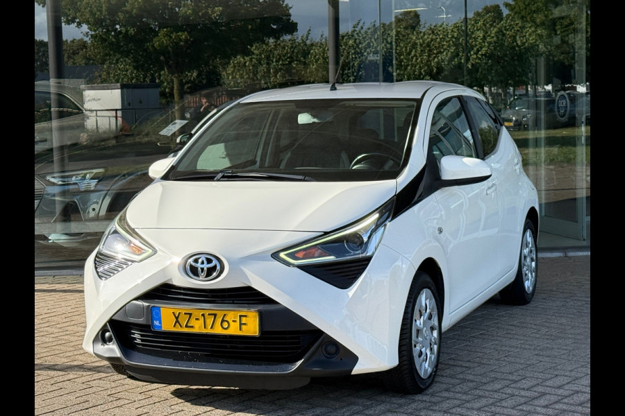 Toyota Aygo 1.0 VVT-i x-play Navi|Camera|Carplay